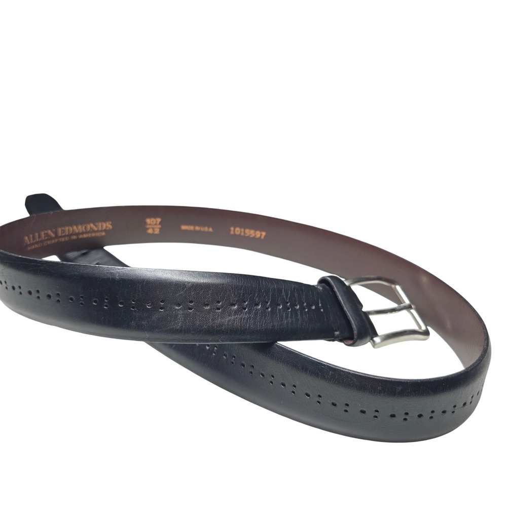 Allen Edmonds Mens Black Perforated Leather Belt 107 42 Made in USA 1015597